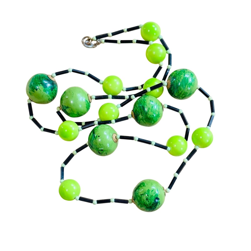 VTG Retro 60s Lucite Glass necklace Green Neon Beaded Groovy Flapper Long 34"